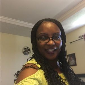 Meet your Posher, Renee